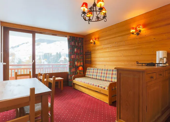 Апартаменты Travelski Classic - Meijotel Ле дез Альп