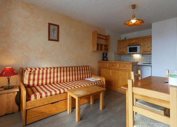 Апартаменты Travelski Classic - Meijotel Ле дез Альп